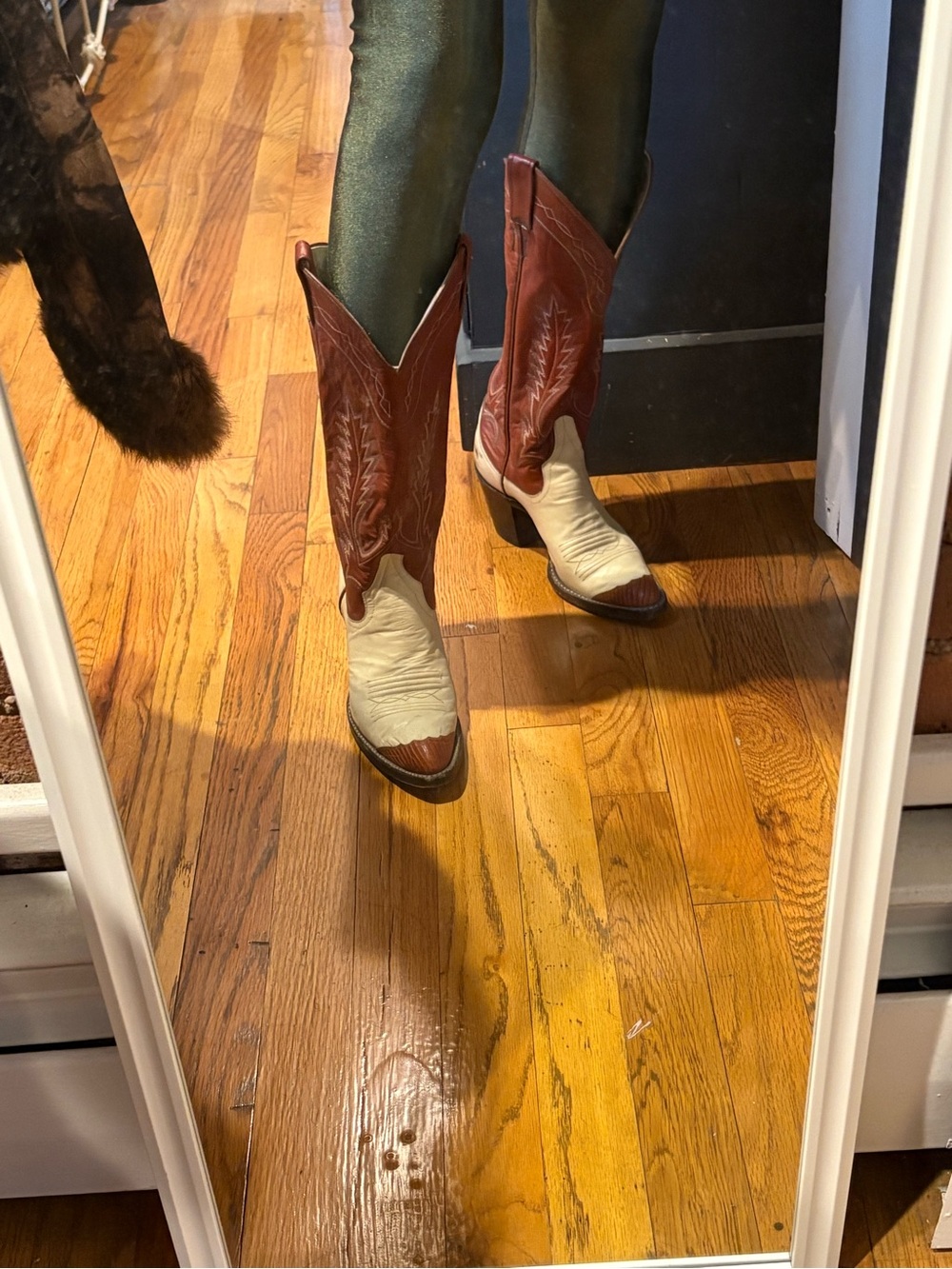 Larry Mahan Cream and Brown Pointed Toe Ankle Boots